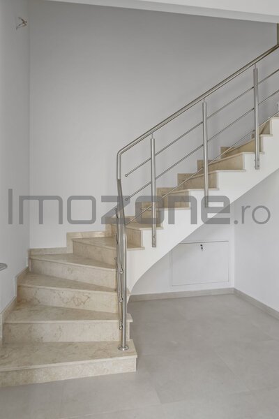 Prelungirea Ghencea, Maracineni, case/ vile, 4 cam, 135 mp.,  comision 0%